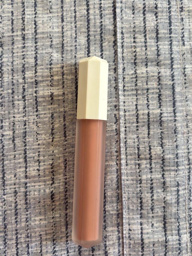 Love Earth Cream Pop Lipstick