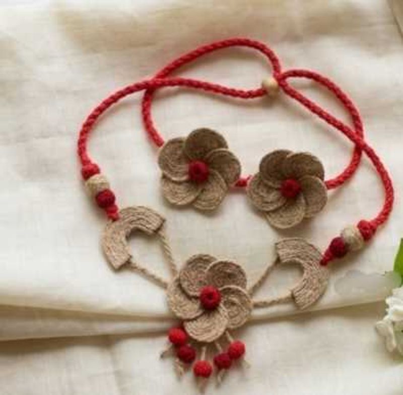 Handmade Jute Flower Necklace Set