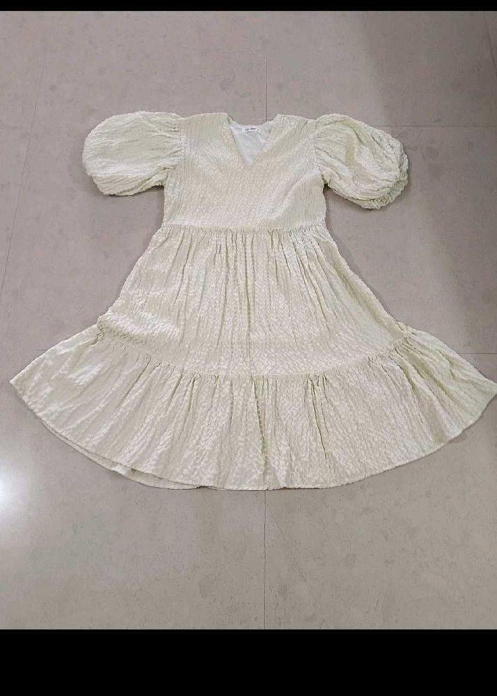 Cream Textured Puff Sleeve Midi Dress