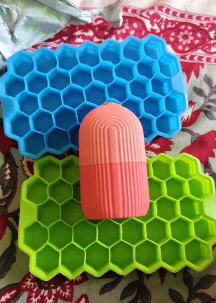 Reusable Ice Cube Trays and facial roller