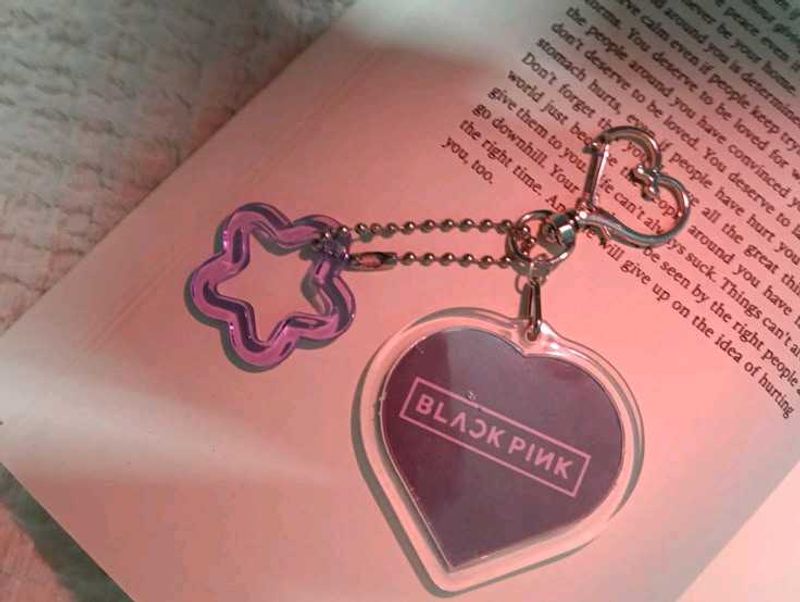 Blackpink Heart &amp; Star Keychain