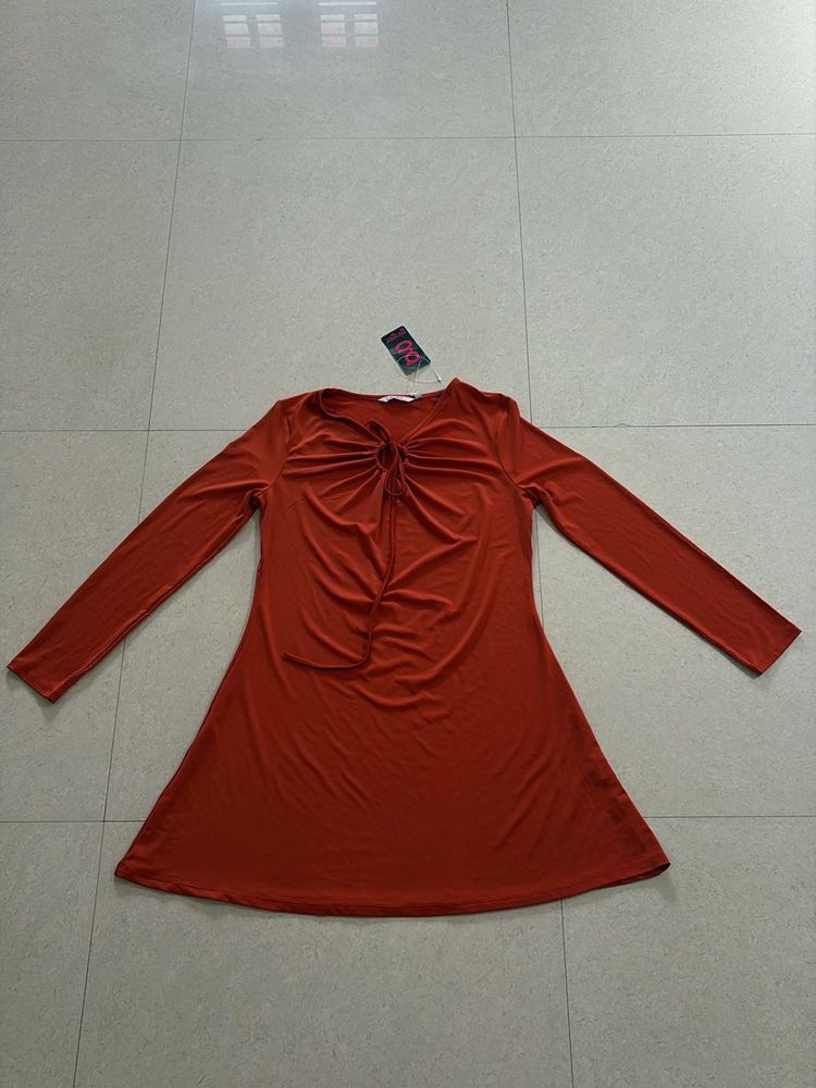 Chic Long-Sleeve Rust Orange Dress