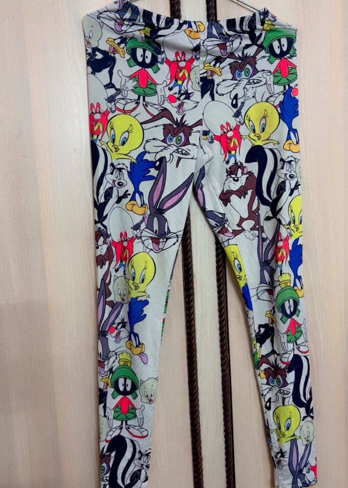 Looney Tunes Print Leggings