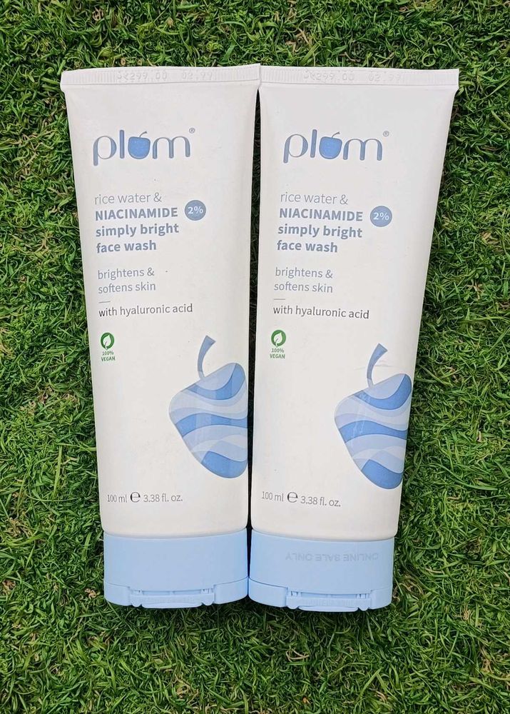 2 Plum Rice Water &amp; Niacinamide Face Wash