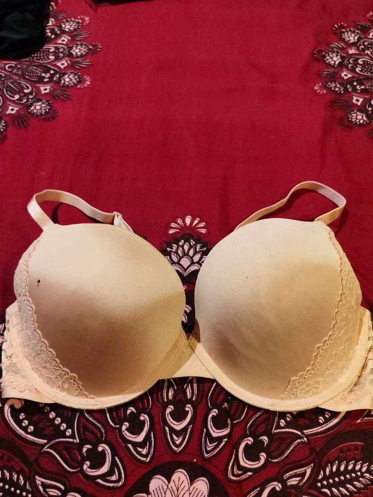 Comfortable pushup bra