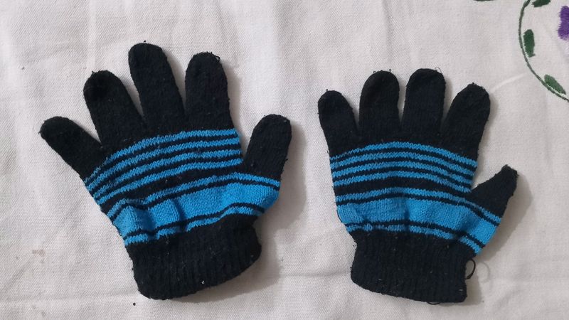 Blue Striped Winter Gloves
