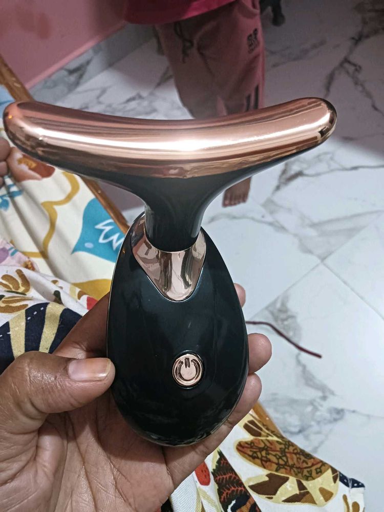 Skin Care Device for Neck &amp; Face