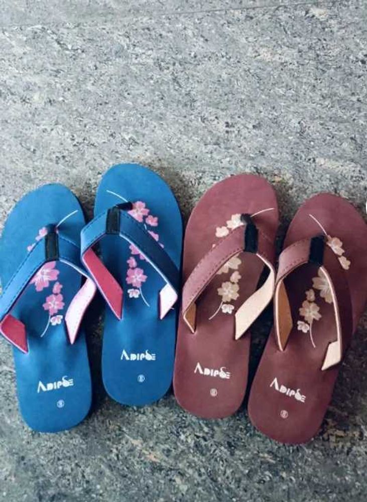 2 Slippers