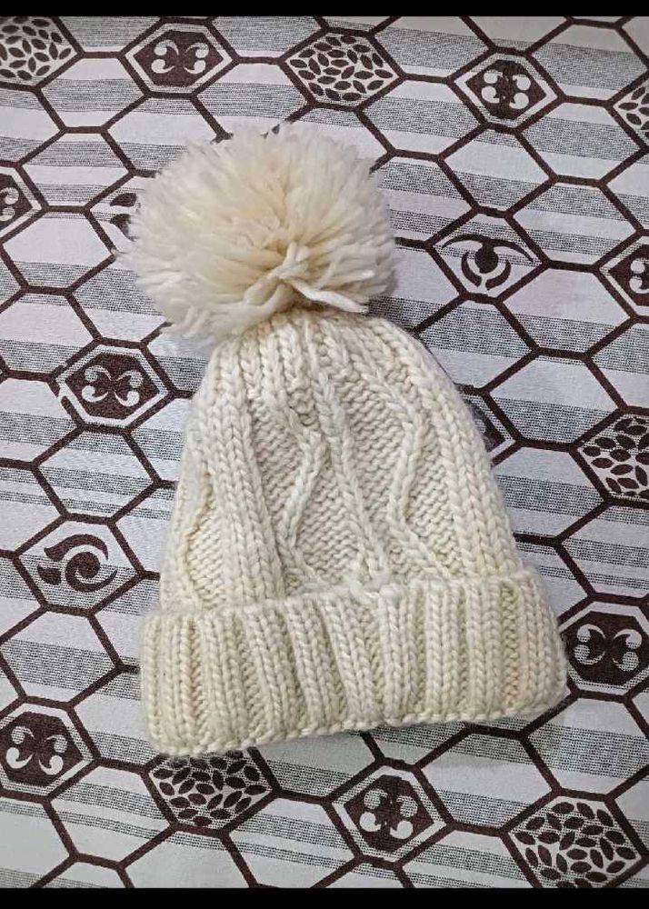 Cozy Cream Knit Beanie with Pom-Pom cap