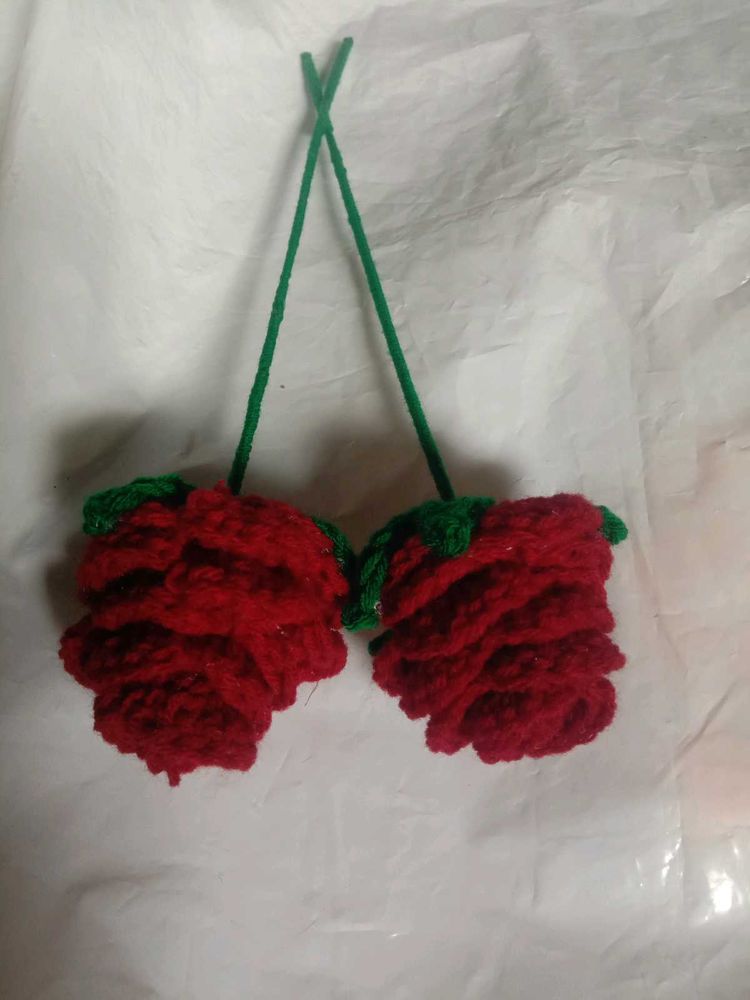 Handmade Crochet Rose Dupatta Accessory