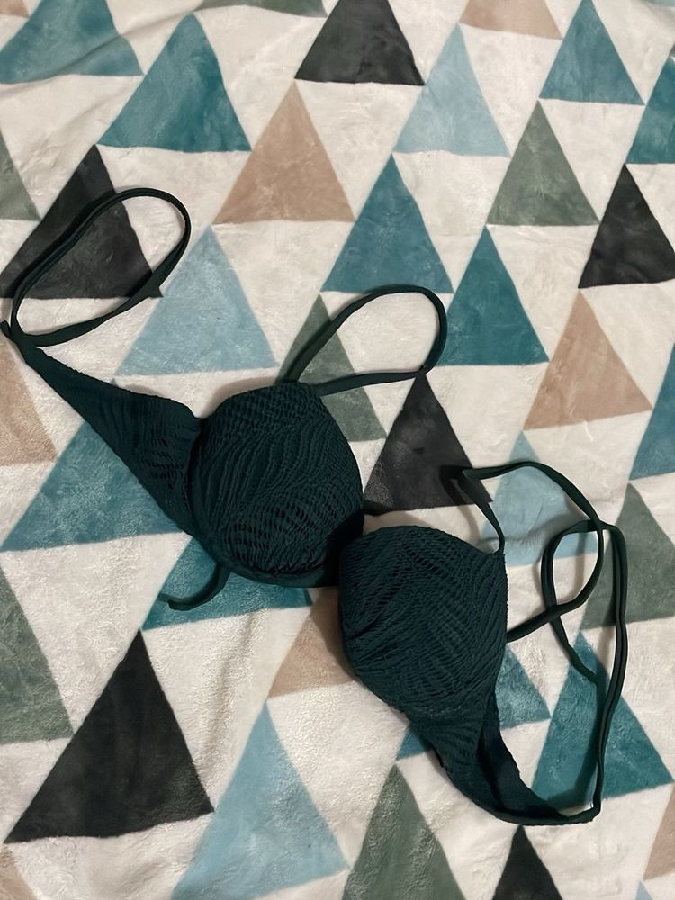 H&amp;M Emerald Green Textured Bikini Set