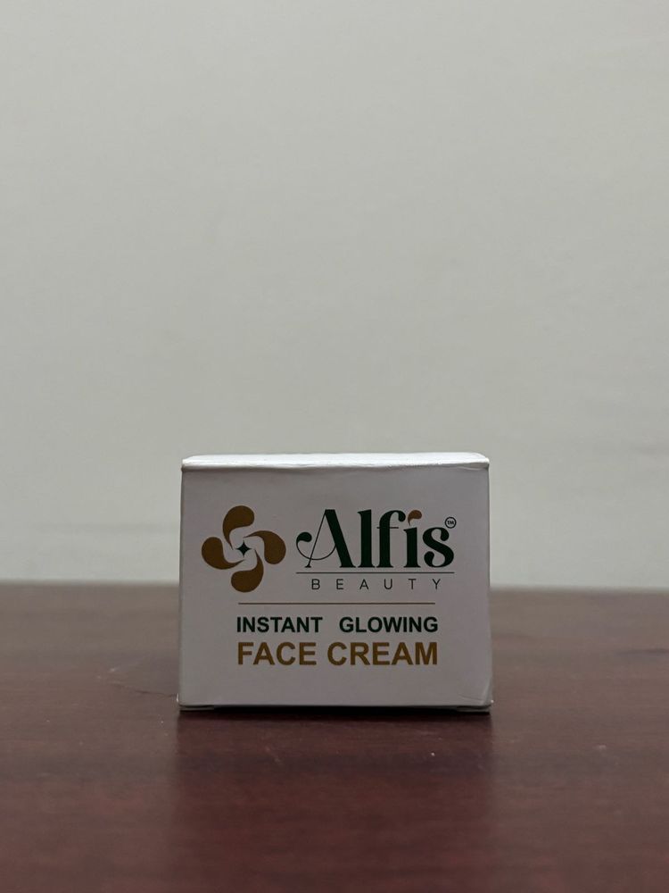 Alfis Glowing Face Cream New