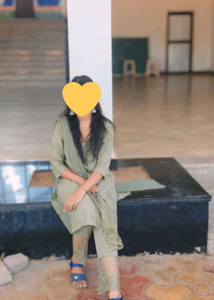 Anouk Women Olive Green Kurta Set