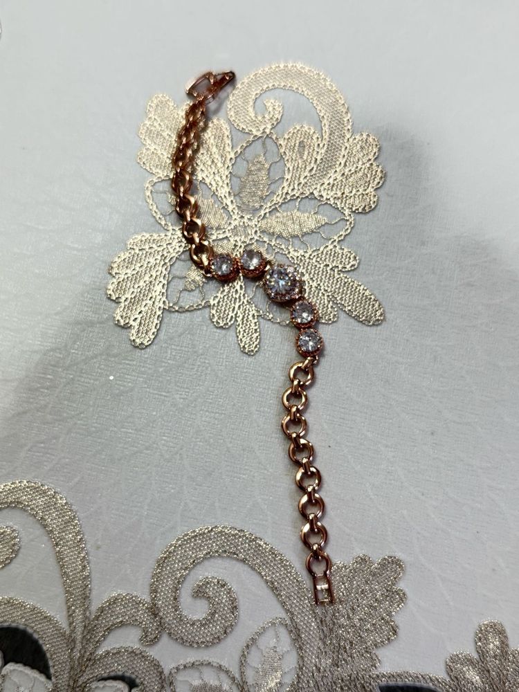 Rose Gold Bracelet with Crystals
