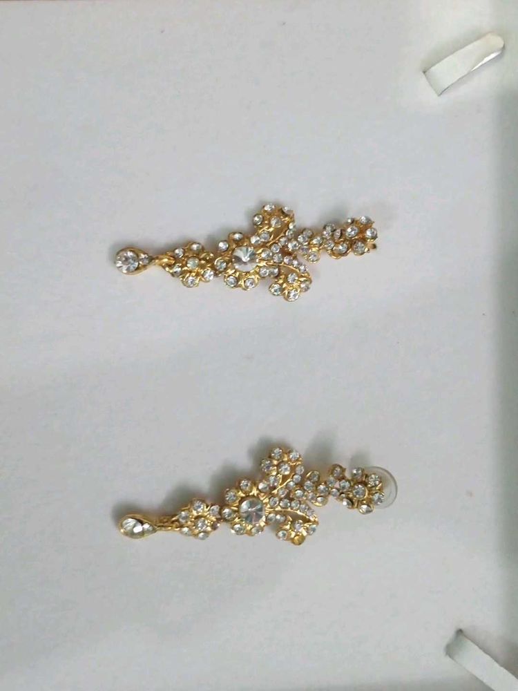 Exquisite Gold Plated Crystal Earrings