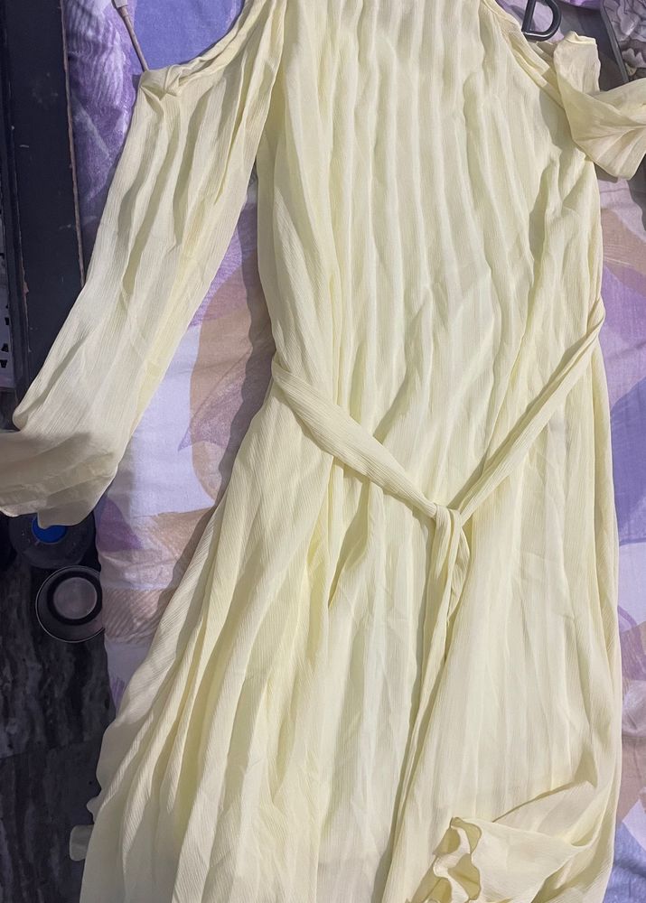 Cold Shoulder Casual Dress