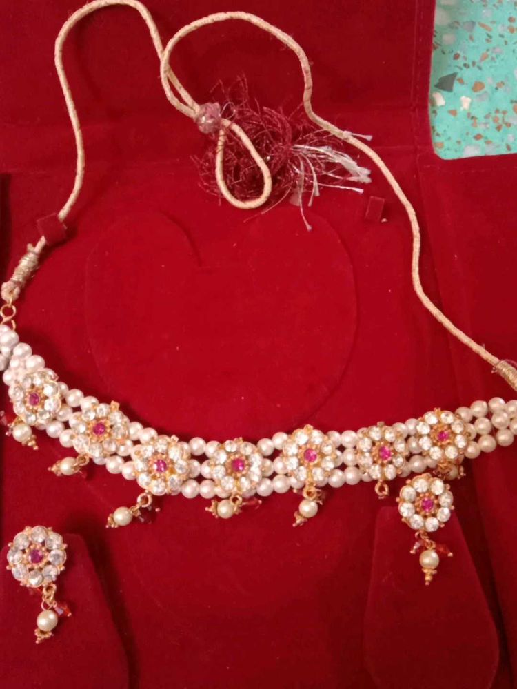 Elegant Pearl &amp; Ruby Necklace Set