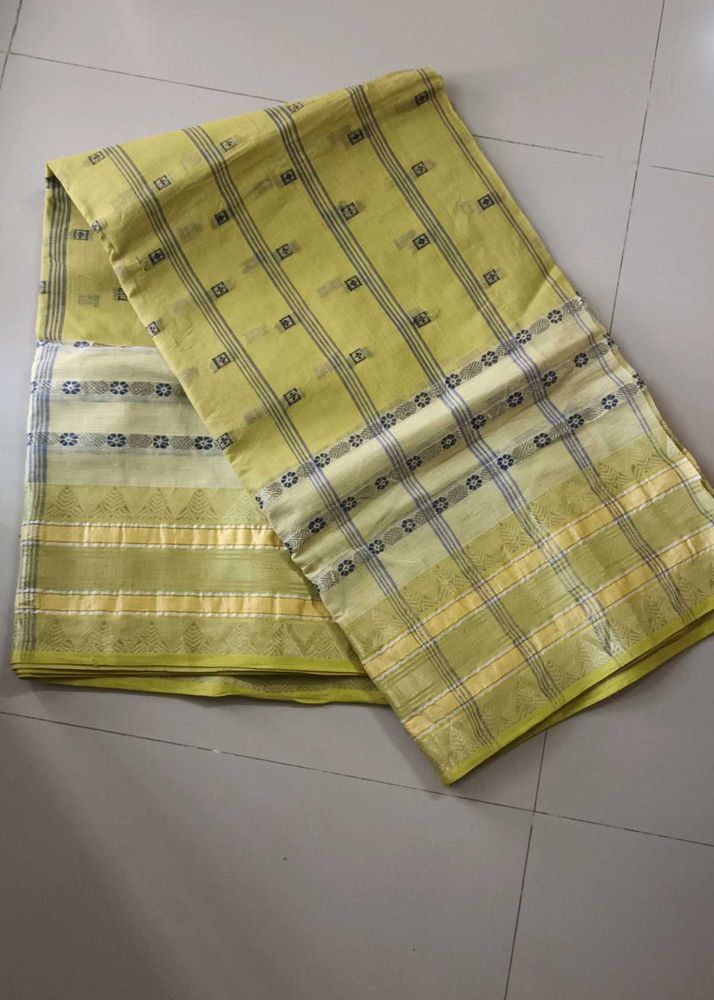 Elegant Lime Green Striped Dhakai Jamdani Saree