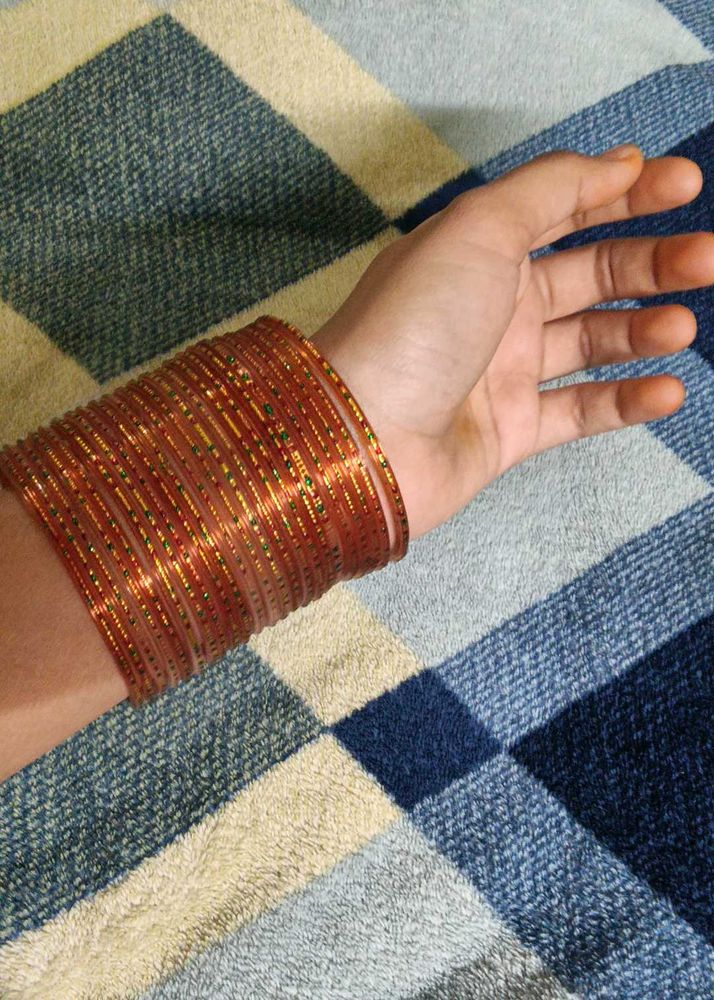 Sparkling Set of Traditional Bangles