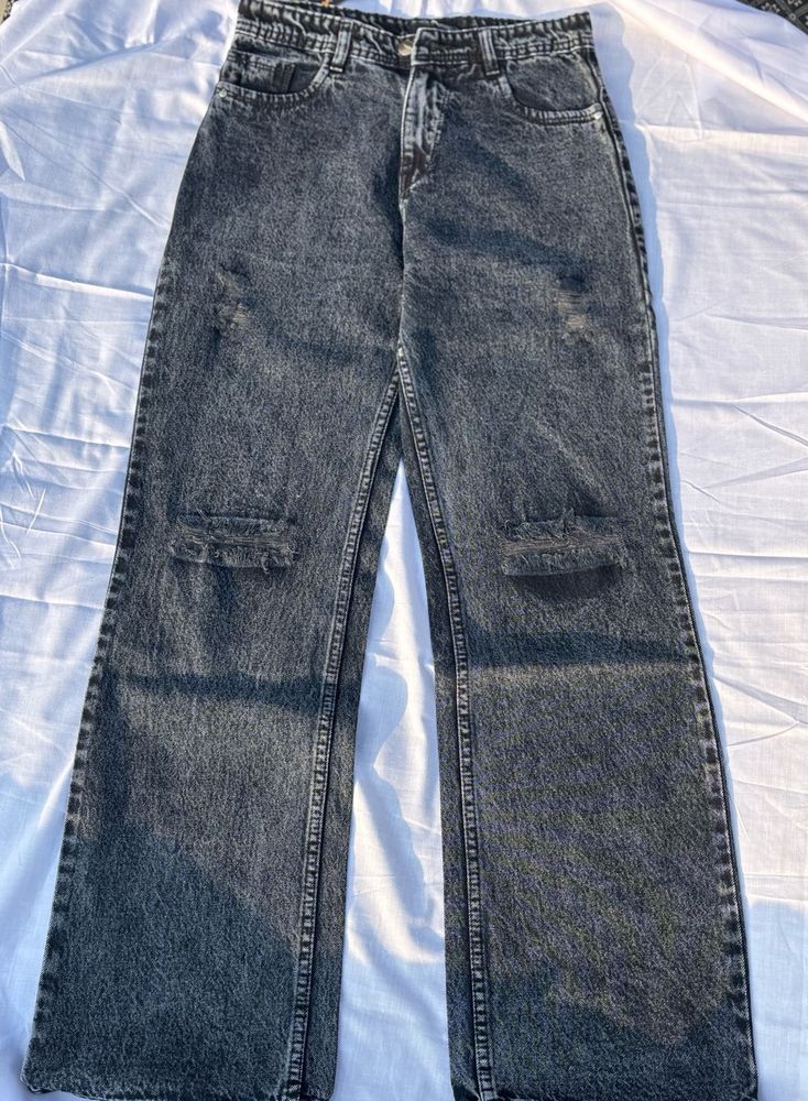 Ripped Wide Leg Jeans
