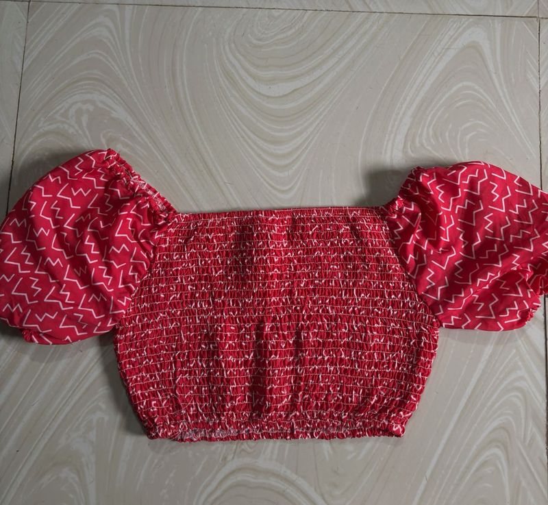hot pink Smocked Puff Sleeve Crop Top, size M