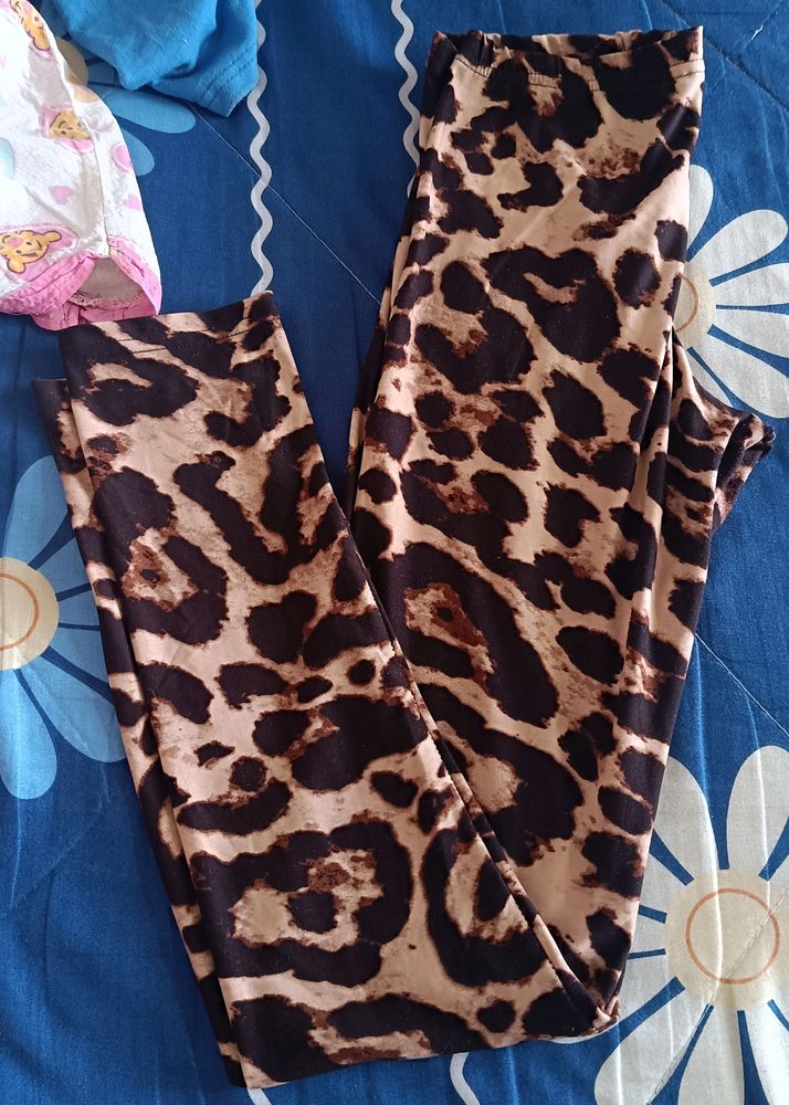 Leopard Printed Leggings