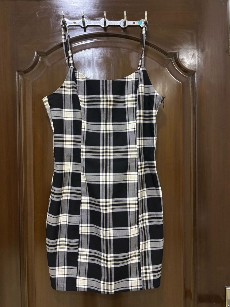 Black &amp; White Plaid Mini H&amp;M Dress/Brand new condi