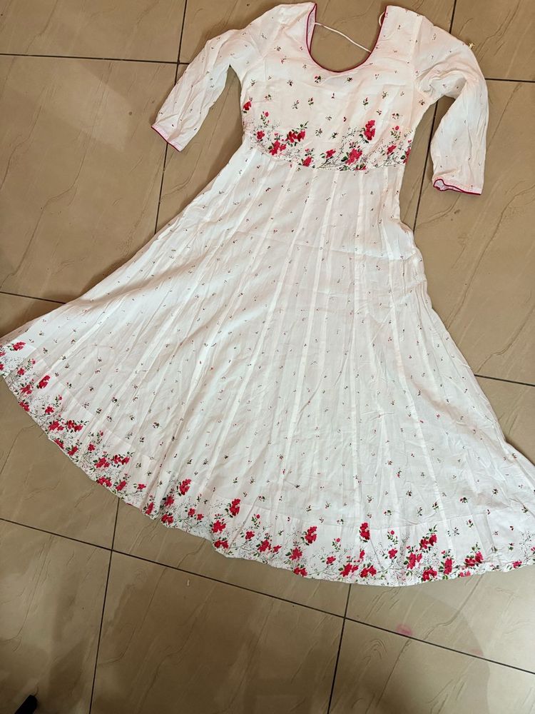 Beautiful White Floral Ethnic Gown