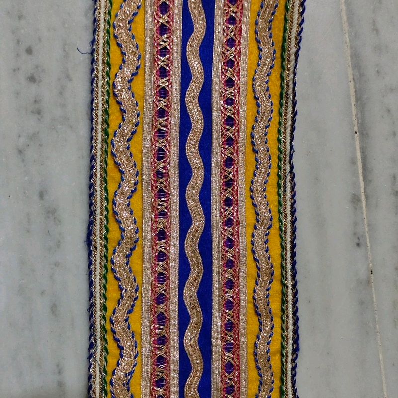 YELLOW LACE