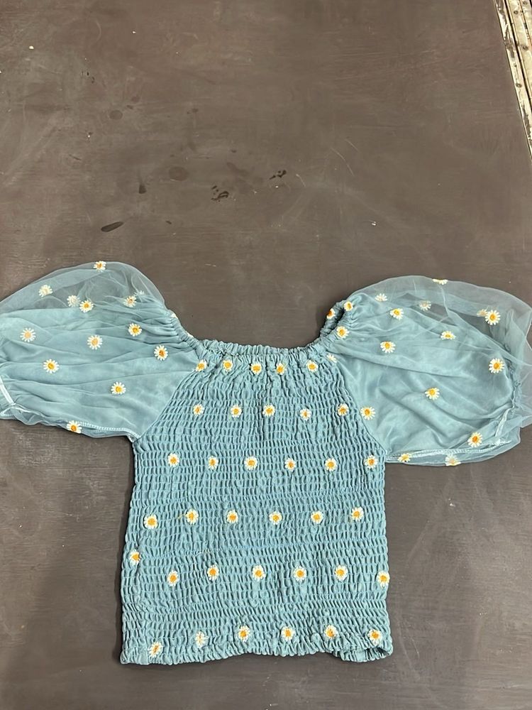 new trending top for women