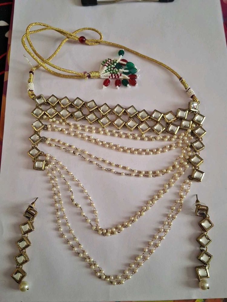 Elegant Kundan Pearl Necklace Set