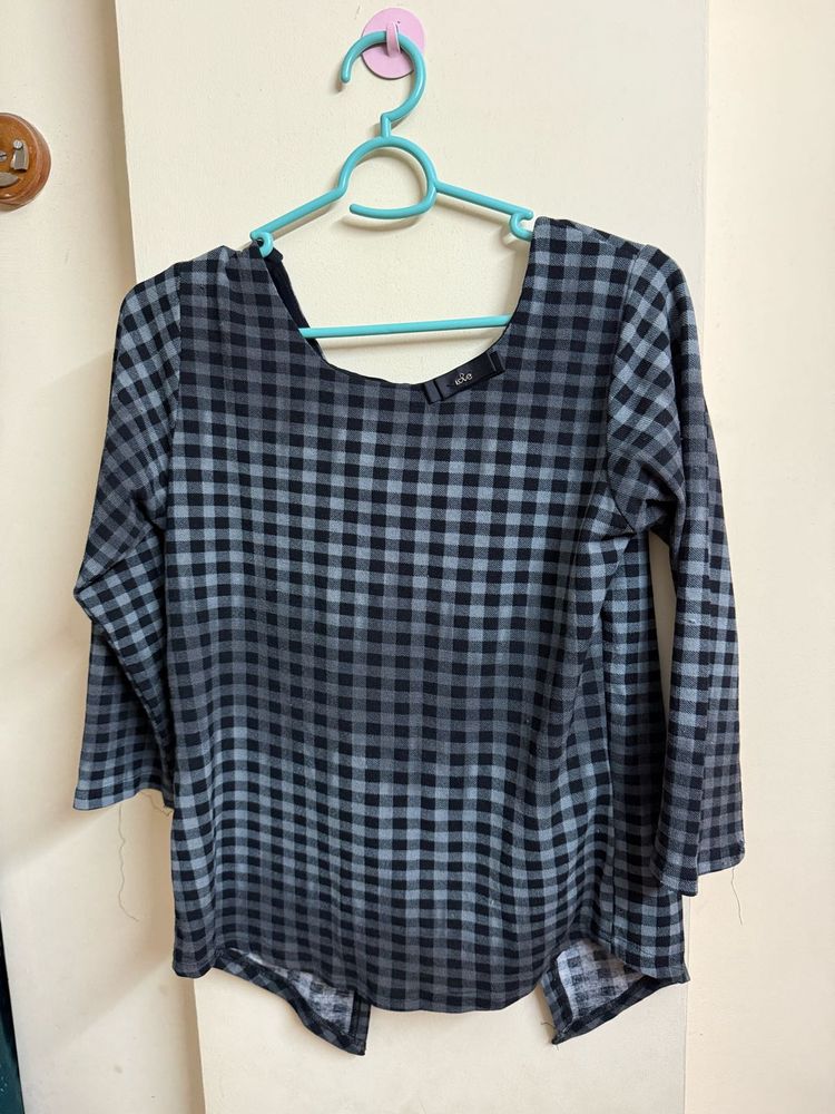 Stylish Checked Long Sleeve Top