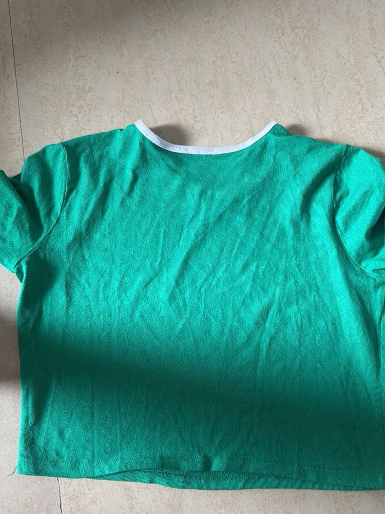 Green Basic T-Shirt