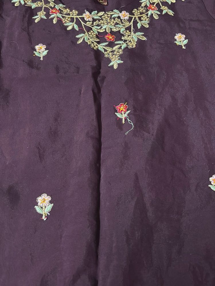 Embroidered Kurta Set