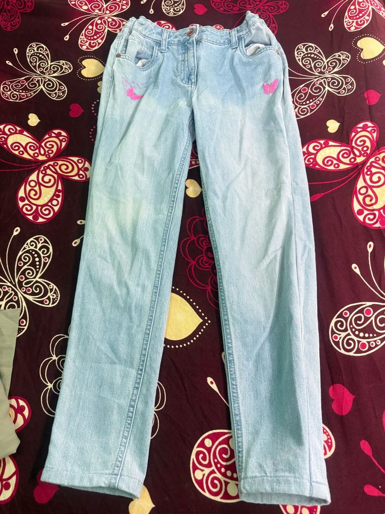 Light Wash Jeans with Heart Detail