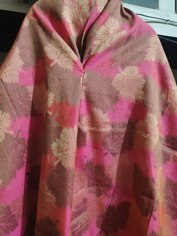 💕Vibrant Pink Leaf Print Dupatta
