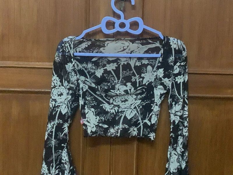 Flowy Floral Print Crop Top