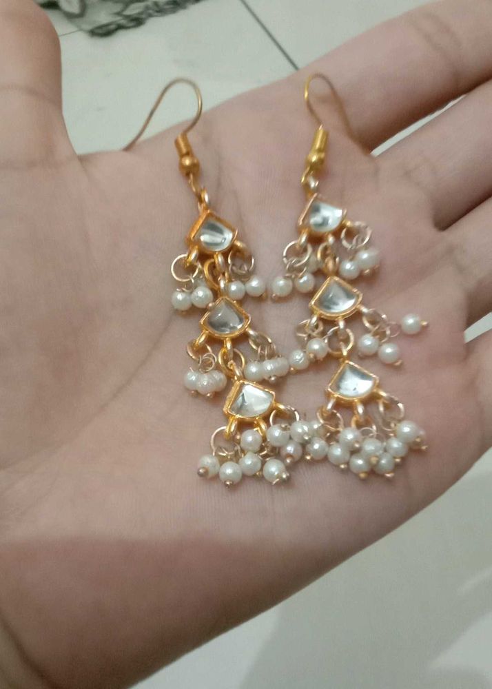 Elegant Pearl &amp; Kundan Earrings