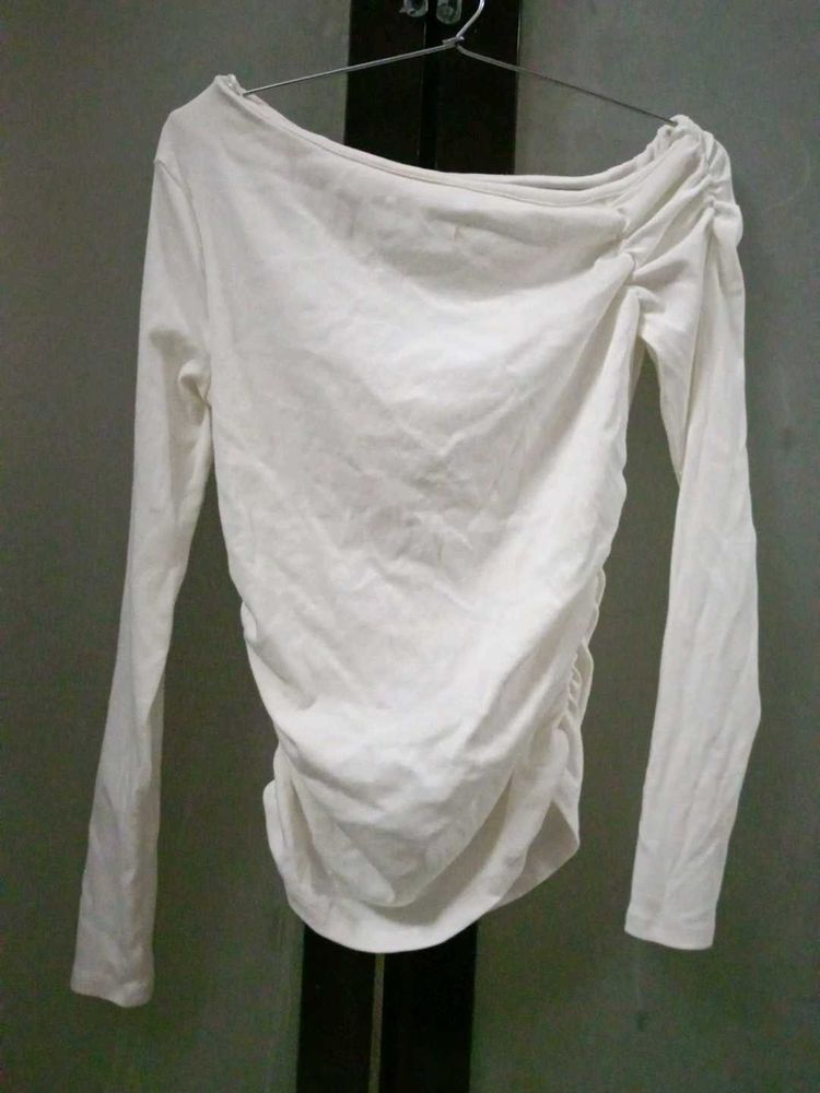 Chic White Ruched Long Sleeve Top