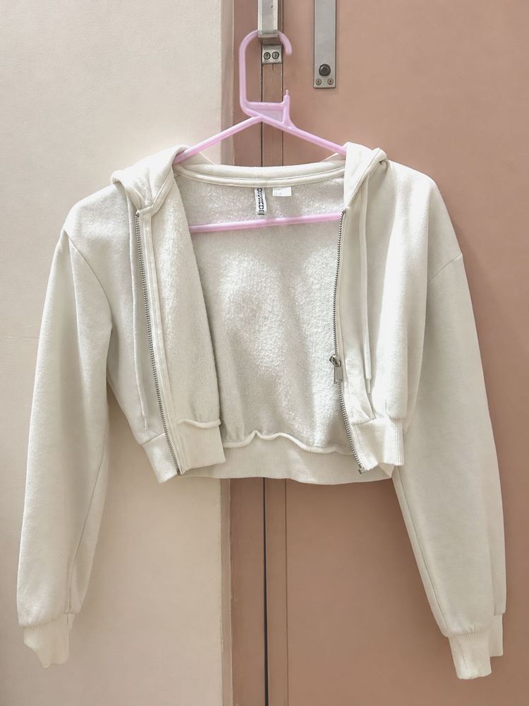 Cream Cropped Zip-Up Hoodie