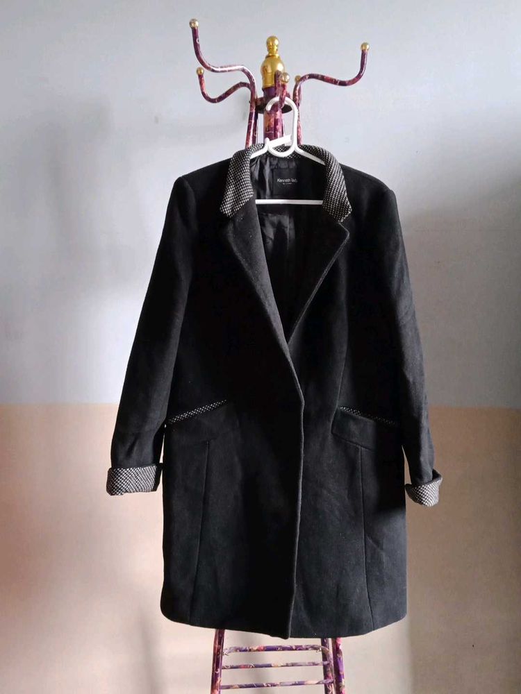 Chic Black Jacket