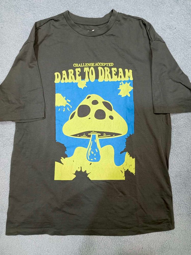 GREY MUSHROOM TSHIRT