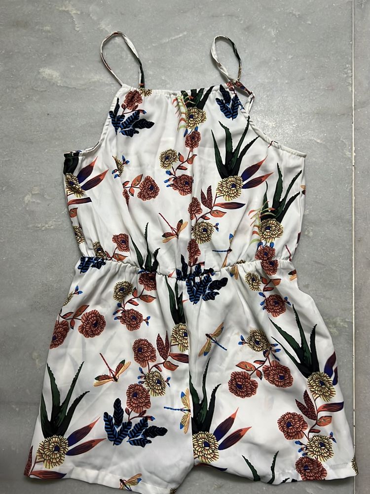 white sea beach jump suit