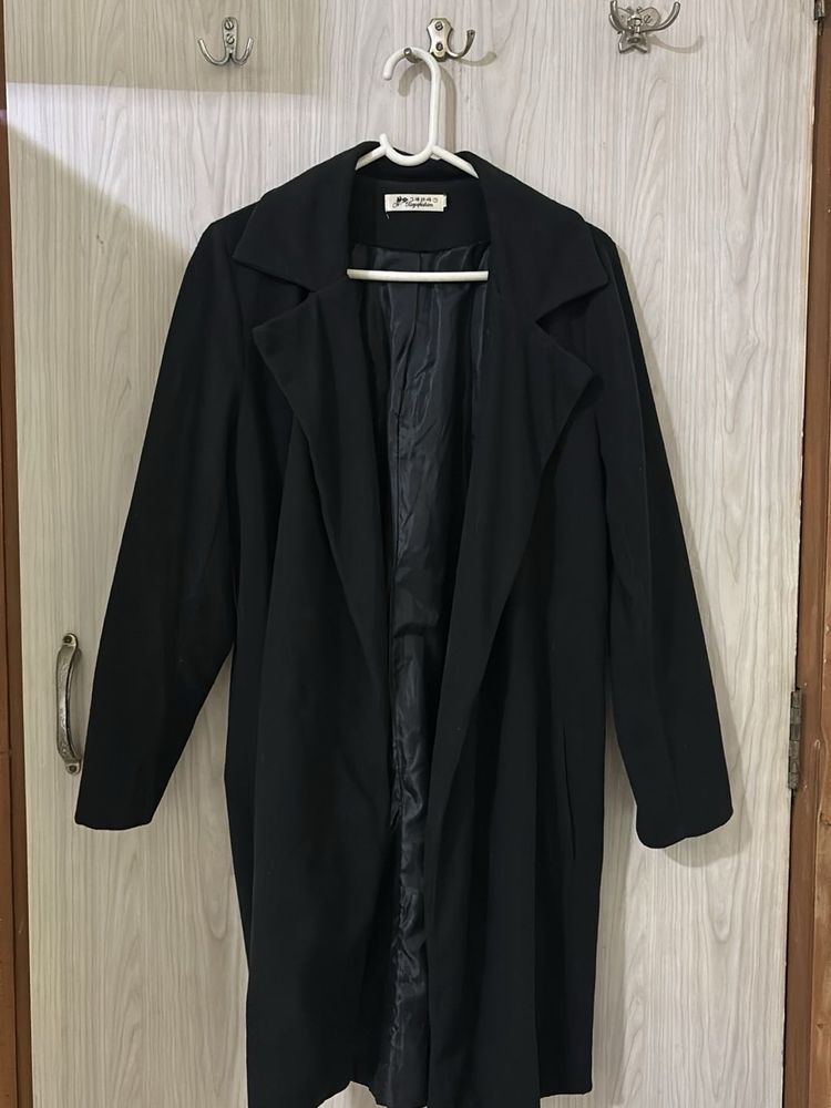 Chic Black Longline Blazer
