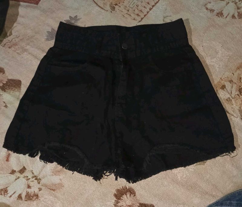 A Cute Denim Shorts