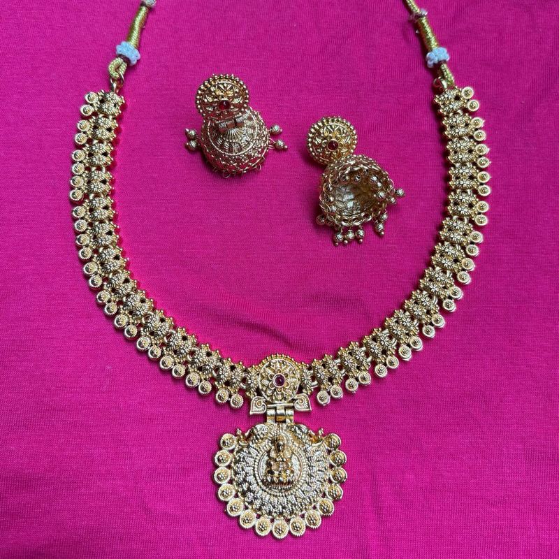 Traditional Gold Lakshmi Necklace &amp; Jhumka Earring