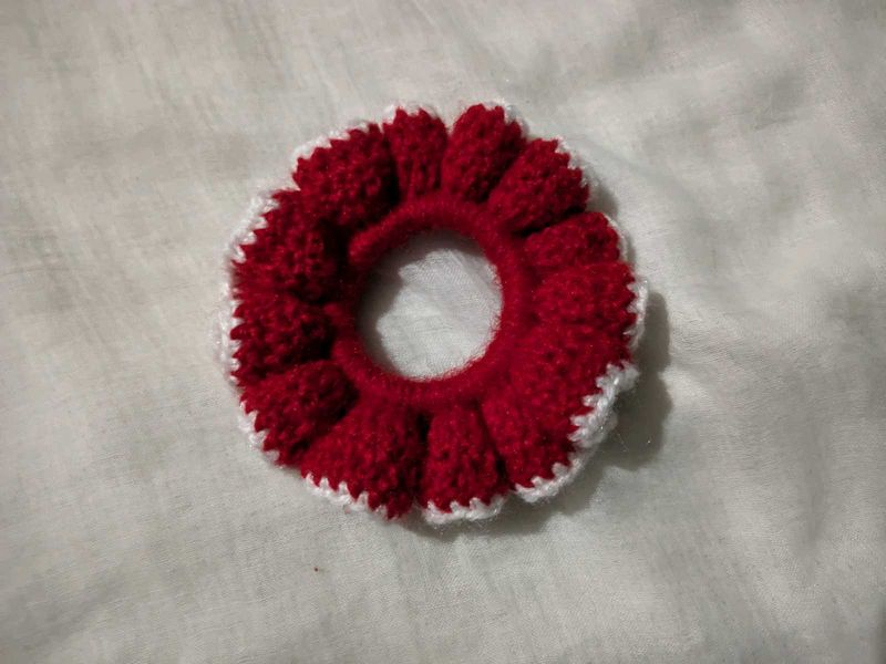 Red &amp; White Crochet Scrunchie