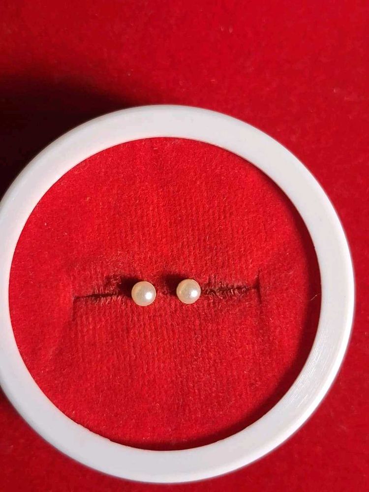 Classic Pearl Stud Earrings
