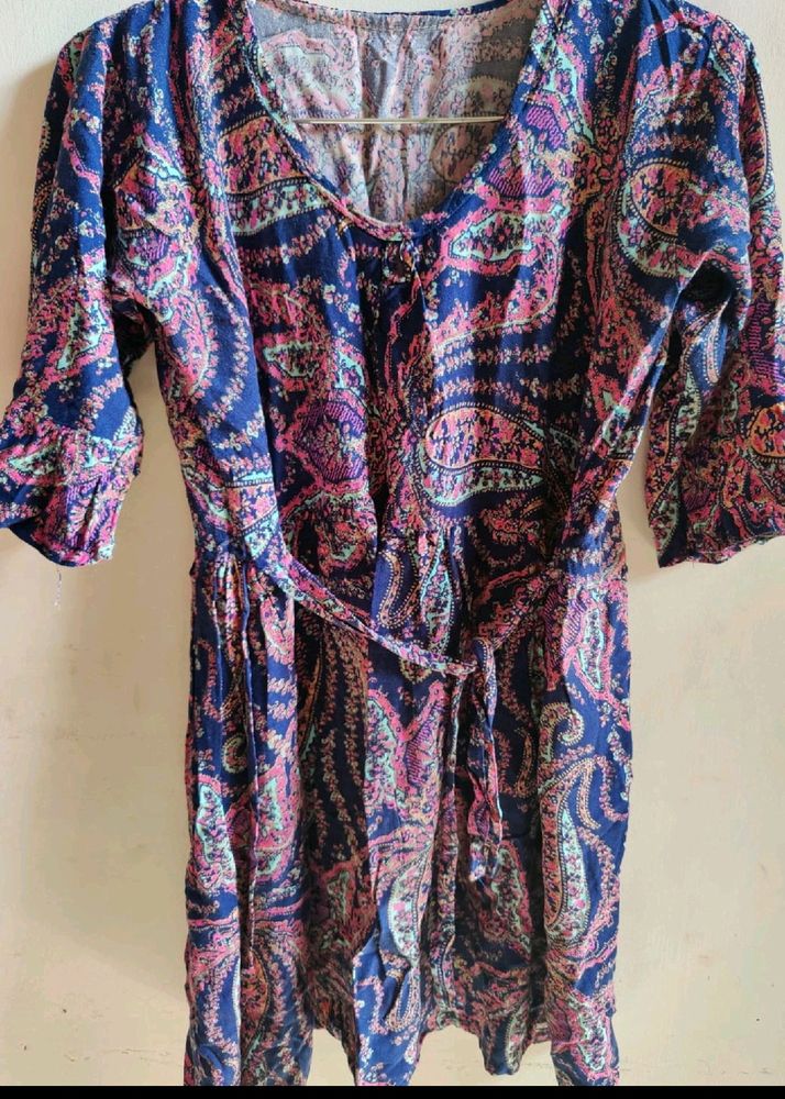 (7) -Tops /Dresses