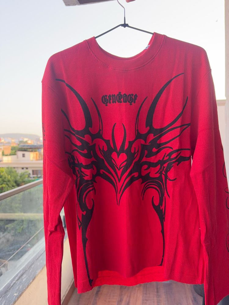 Red Graphic Boxy fit Waffle Fabric Tee!!